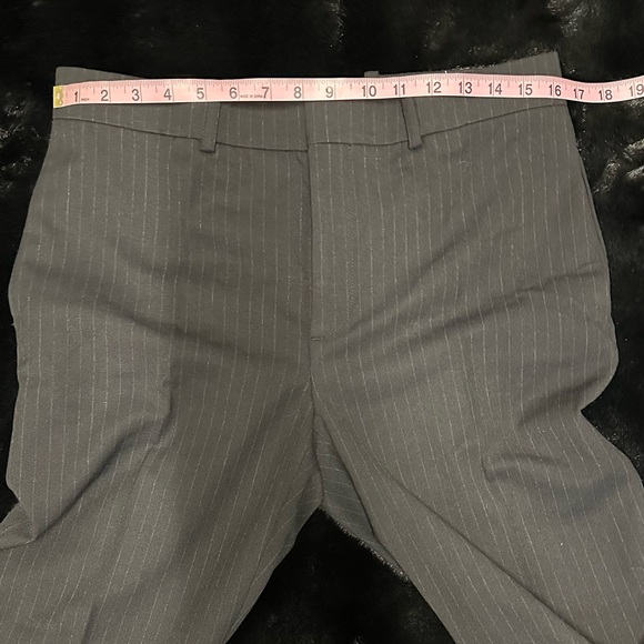 ZARA Pinstripe dress pants - Picture 2 of 10